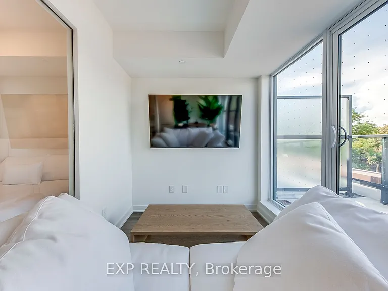 5 Lakeview Ave #415 — Photo 12