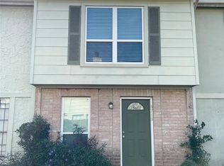 8718 Victorian Village Dr #8718, Houston, TX 77071