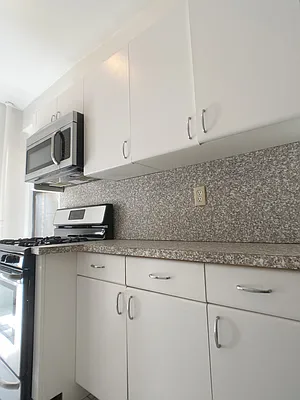 Rented by Oxford Property Group | media 8