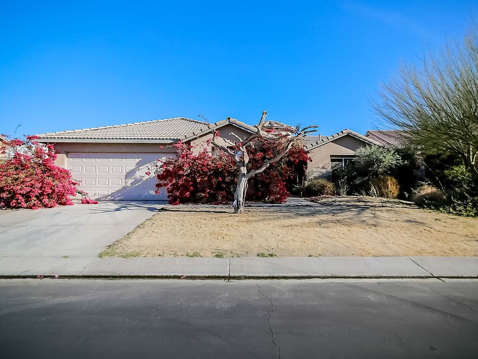 1st image of 83250 Long Cove Dr