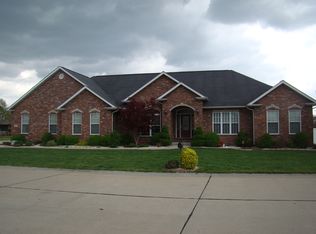 509 Newhart Dr, Granite City, IL 62040