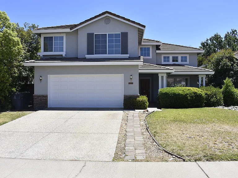 5229 Windham Way — Photo 1