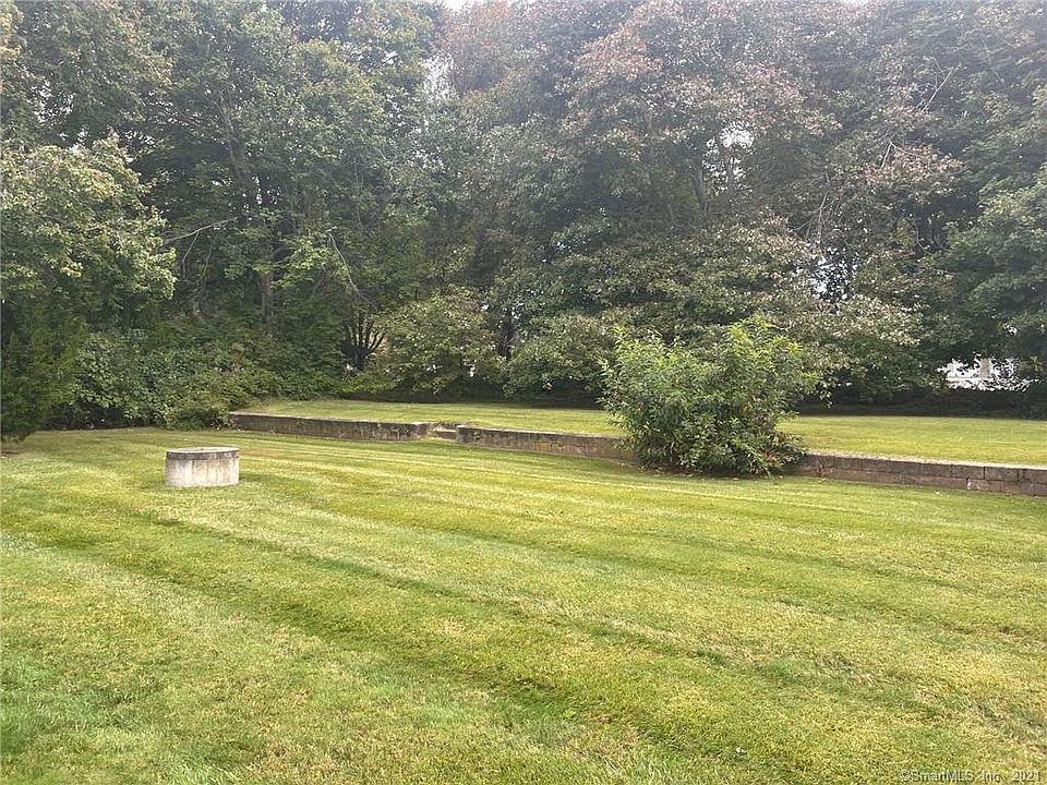 2nd image of 132 Old Salt Works Rd
