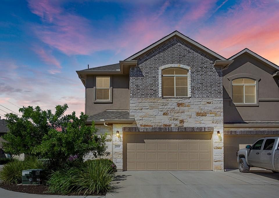 1st image of 2880 Donnell Dr Unit 2001