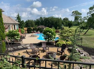 1344 Saint Andrews Ln, Lawrenceburg, IN 47025
