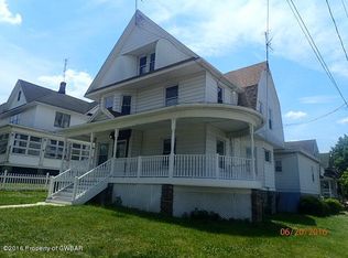 200 Dudley St, Dunmore, PA 18512