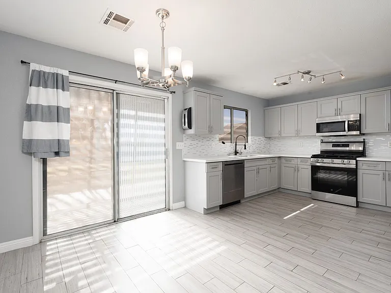 5220 Don Alberto Ct — Photo 6