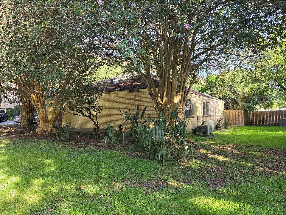 1st image of 16379 Havenpark Dr