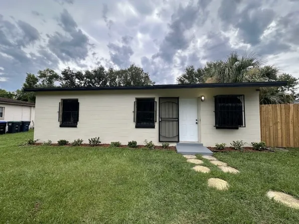 5016 Manduria St, Orlando, FL 32819