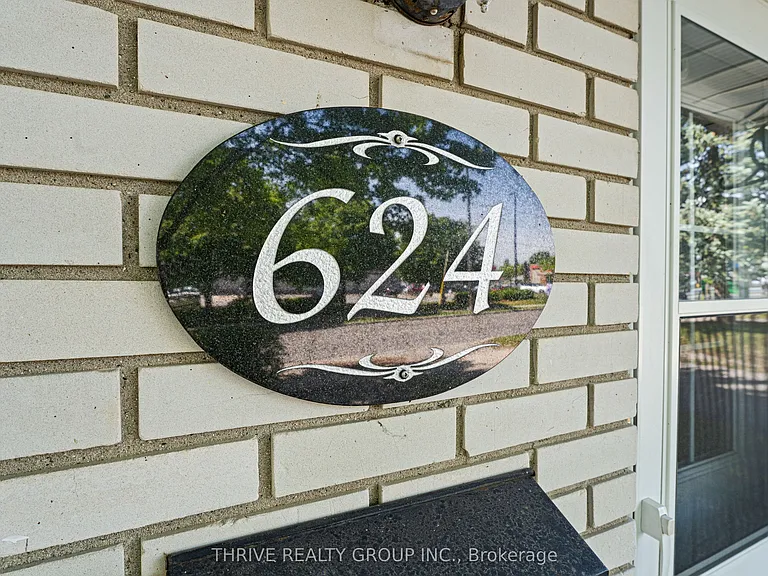 624 Mornington Ave — Photo 3