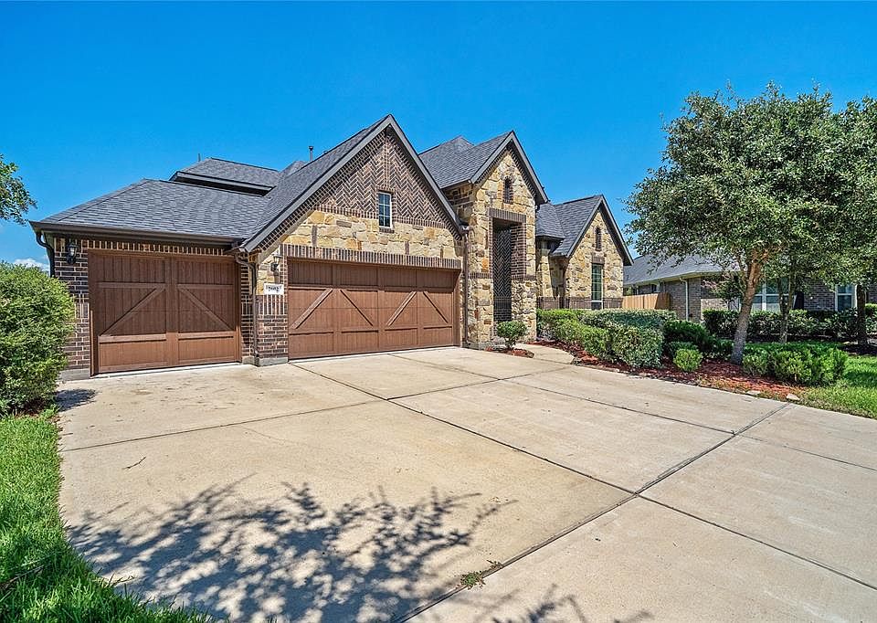1st image of 2602 McDonough Way