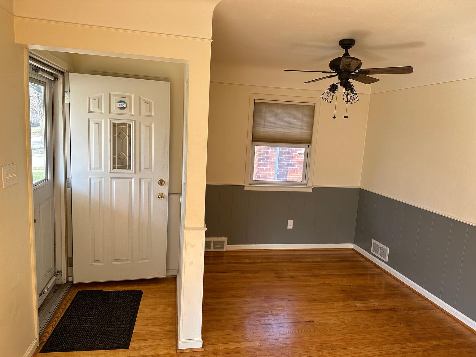 19494 Woodworth, Redford, MI 48240 Zillow