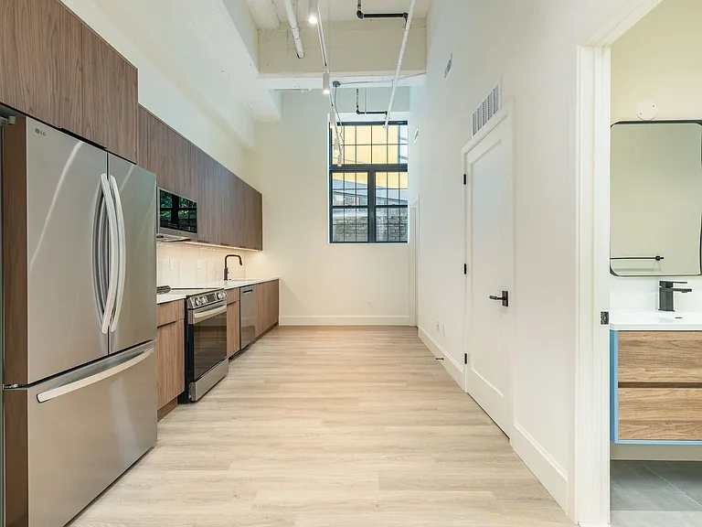 3003 Glenwood — Photo 116