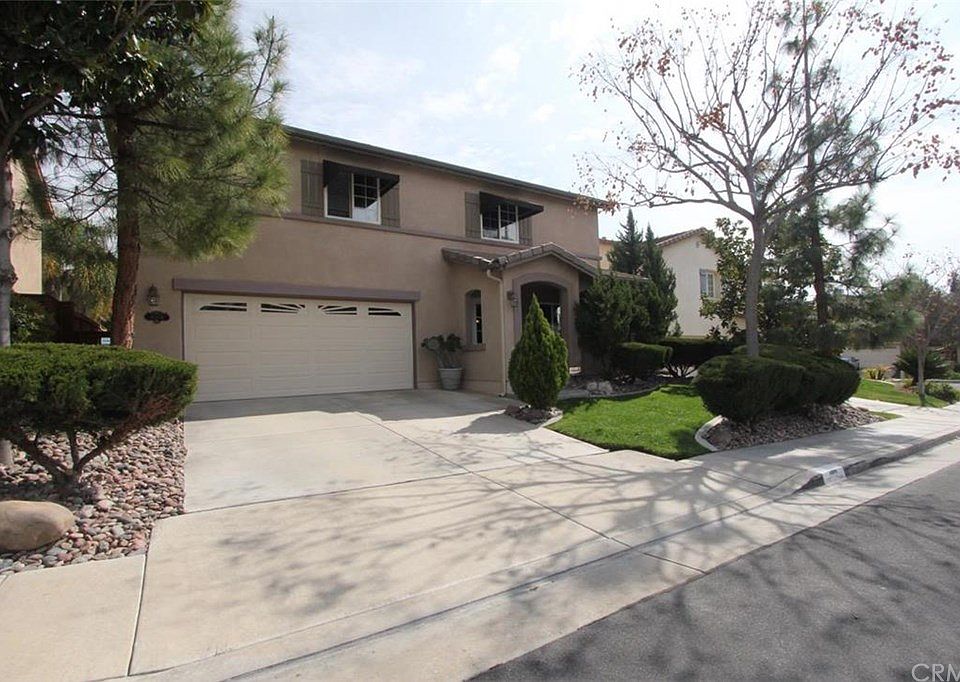 1st image of 42076 Pine Needle St