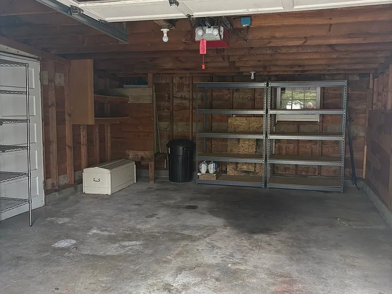 220 South Ave W — Photo 14