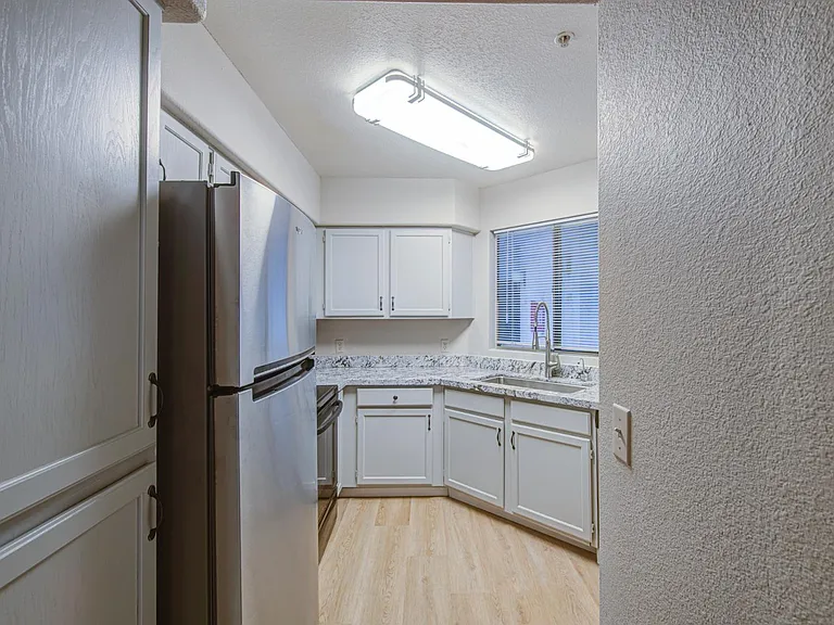 3848 N 3rd Ave #1052 — Photo 31