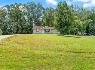 7915 Crossroads Dr, Lyles, TN 37098