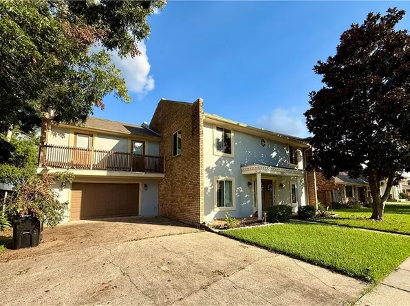 3001 Golden Dr, Chalmette, LA 70043