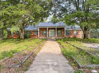 550 Oak Grove Rd, Benton, TN 37307