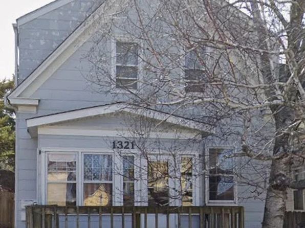 1321 Manitoba Ave