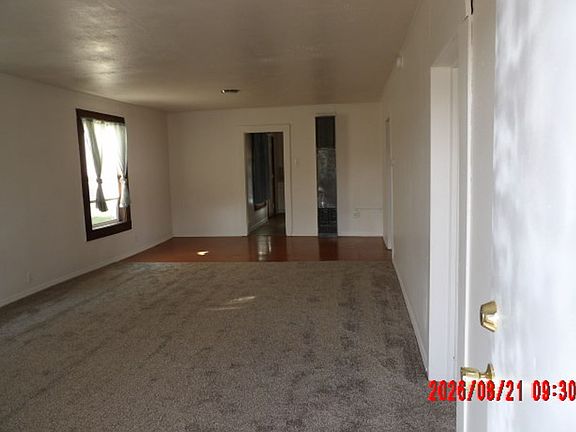 4th image of 1416 Monroe Ave