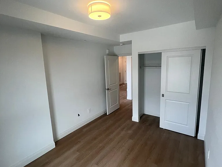1333 Weber St E #501 — Photo 14
