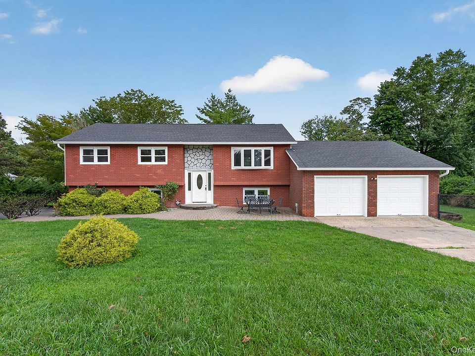 1st image of 123 Lester Drive