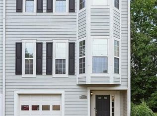 4001 Spring Cove Dr, Duluth, GA 30097