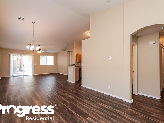 3rd image of 4743 E Meadow Creek Way