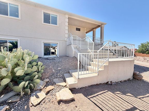 5th image of 2044 Sherman Rd