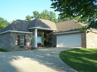 141 Hemlock Rd, Batesville, MS 38606