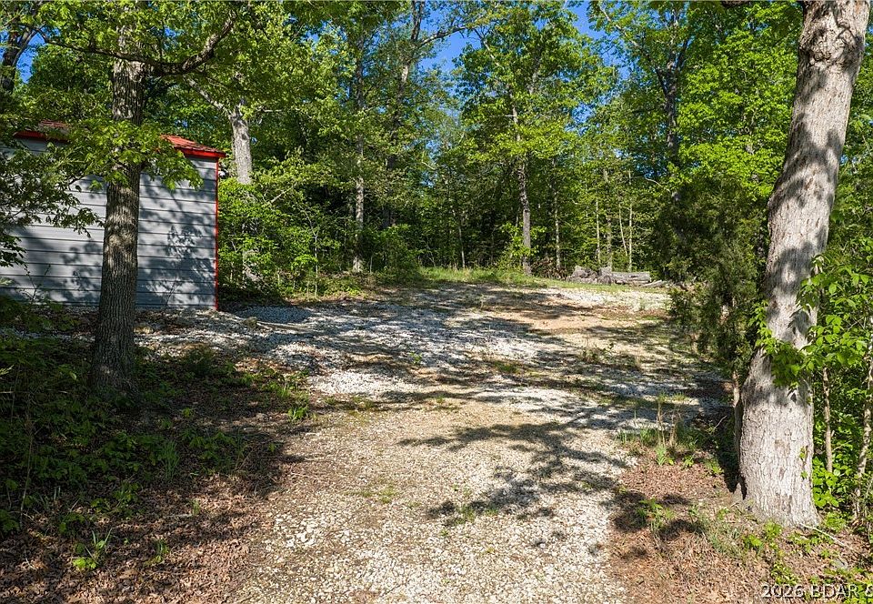 2nd image of Robin Hood Ln