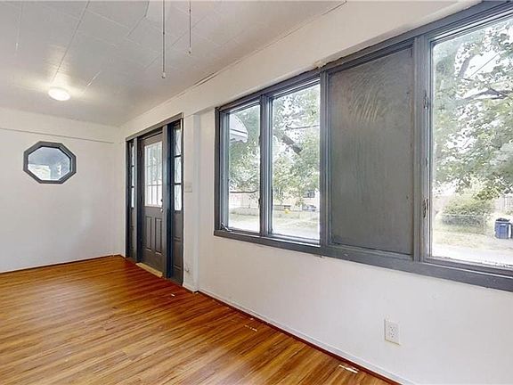 2nd image of 80 Ideal St