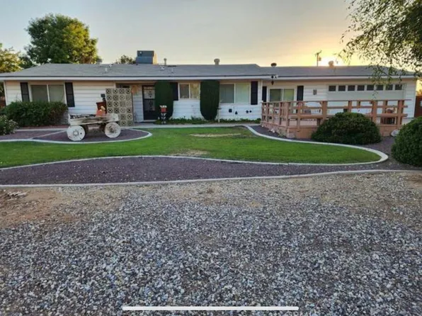 14742 Quivero Rd, Apple Valley, CA 92307