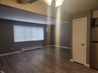 122 Flintridge Dr APT 1, Rockford, IL 61107