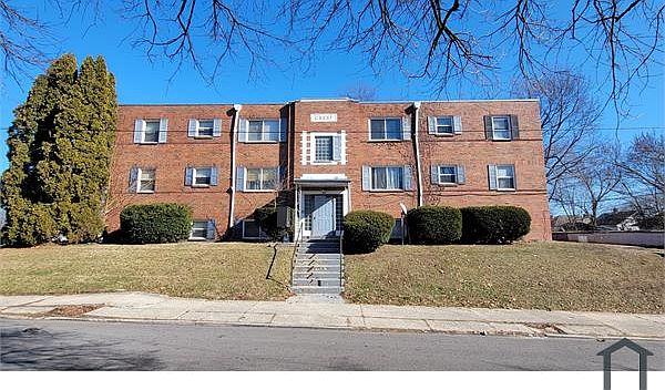 1st image of 922 Wheatley Ave