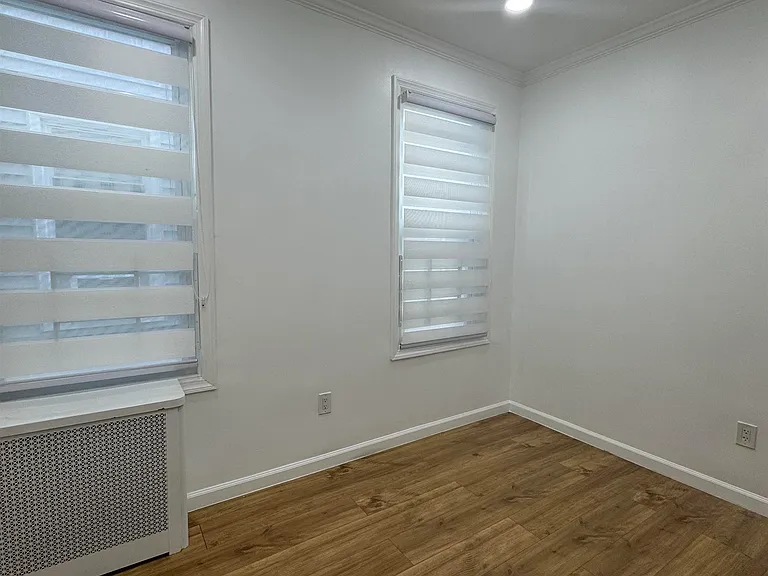 395 Cator Ave #1 — Photo 5