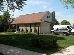 2891 Reese Dr, Sterling Heights, MI 48310