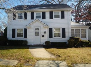 501 Reading St, Fall River, MA 02720