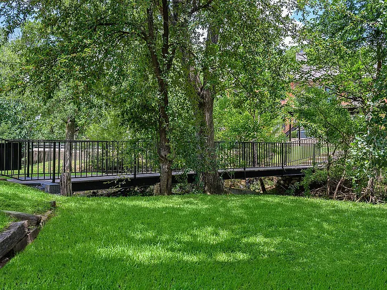 Windmill Terrace — Photo 5