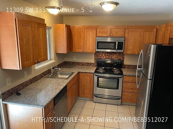 2nd image of 11309 SW 135th Ave APT 5