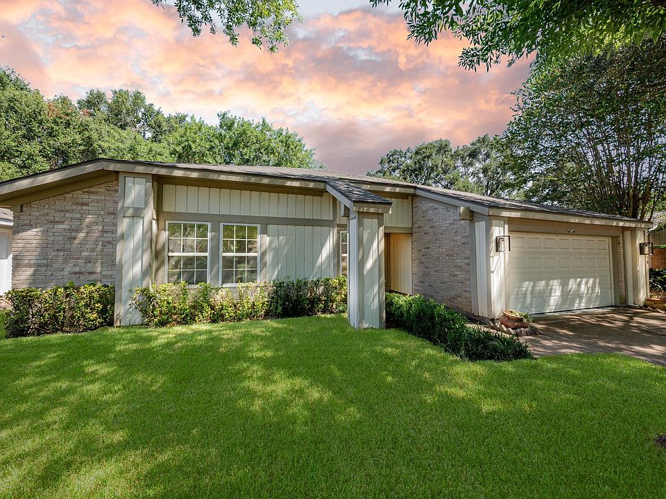 1st image of 21338 Highland Knolls Dr