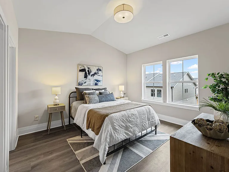 Noble Townhomes — Photo 13