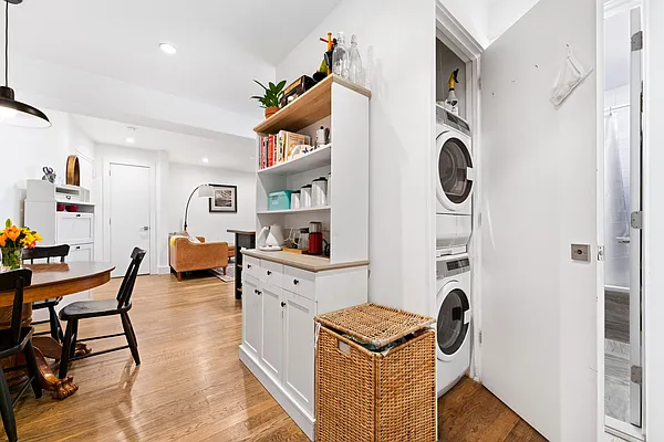 Rented by BMB Living Inc | media 44