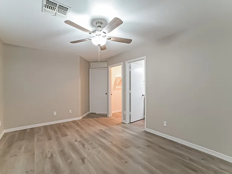 12418 W Dreyfus Dr — Photo 9