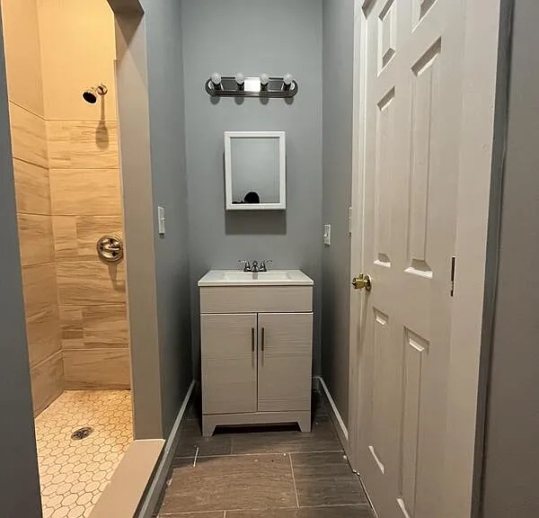 110 Lark St #1 — Photo 8