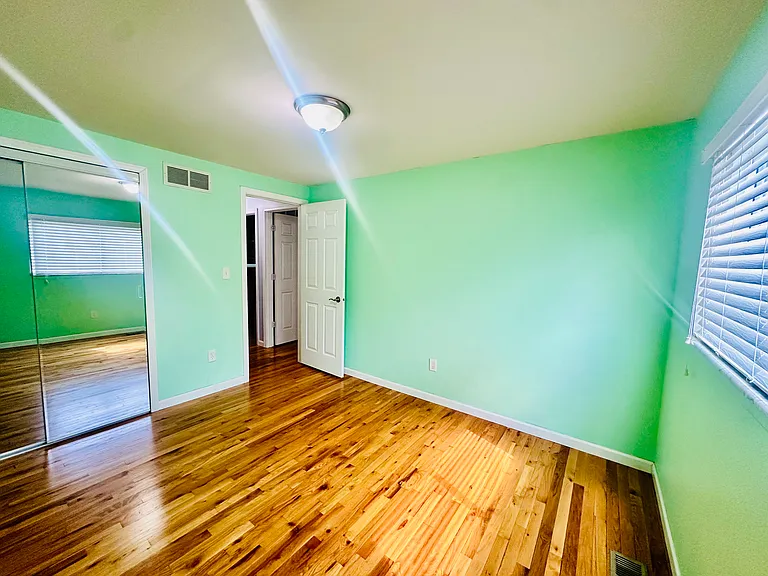 39326 Roland Dr — Photo 17