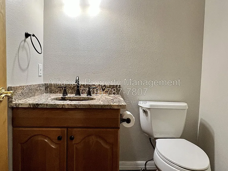 6318 Galway Dr — Photo 36