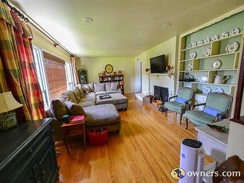 3rd image of 1739 Elevado Ave