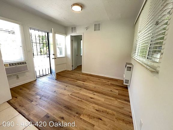 3rd image of 408 S Oakland Ave APT 408